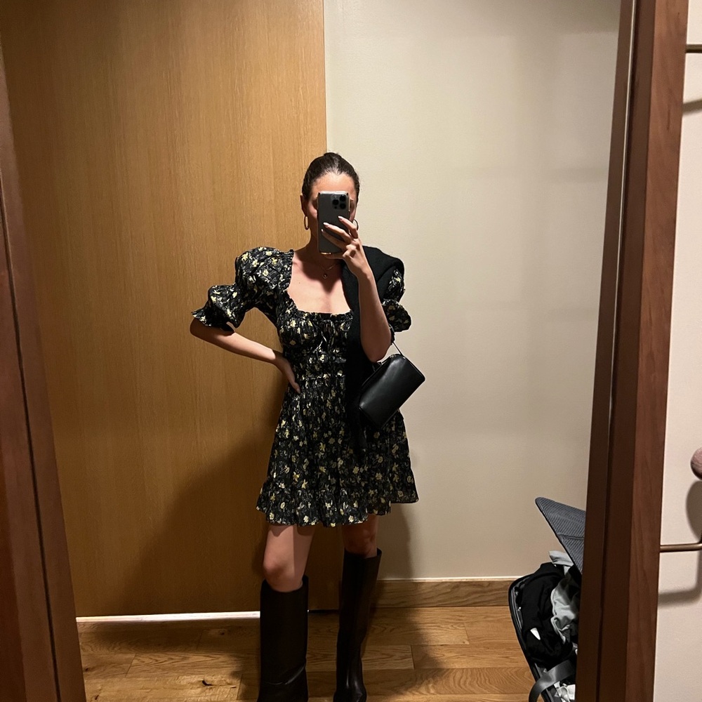 Doen flower dress